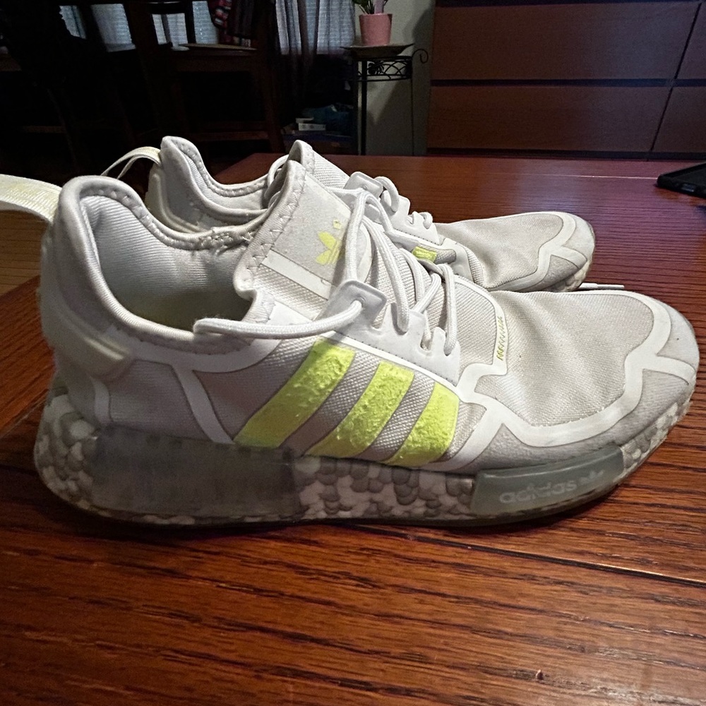 Men’s Adidas White and Neon Yellow Running Shoes Size 9